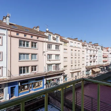 Apartment Le Cocon Du Quai - Centre D'epinal
