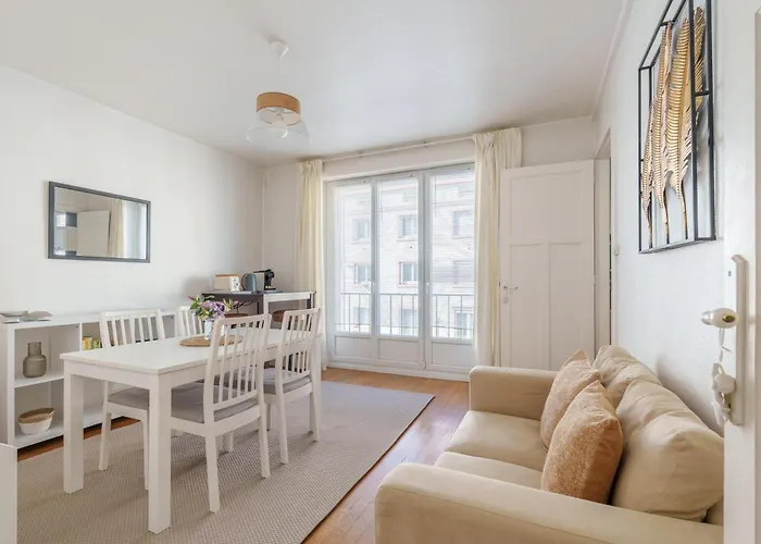 Le Cocon Du Quai - Centre D'epinal * Epinal